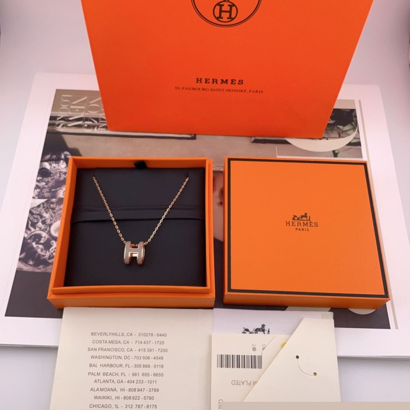 H**mes necklaces